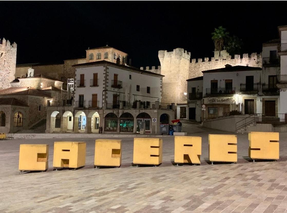 Puerta De Caceres Apartamento 4 Екстер'єр фото